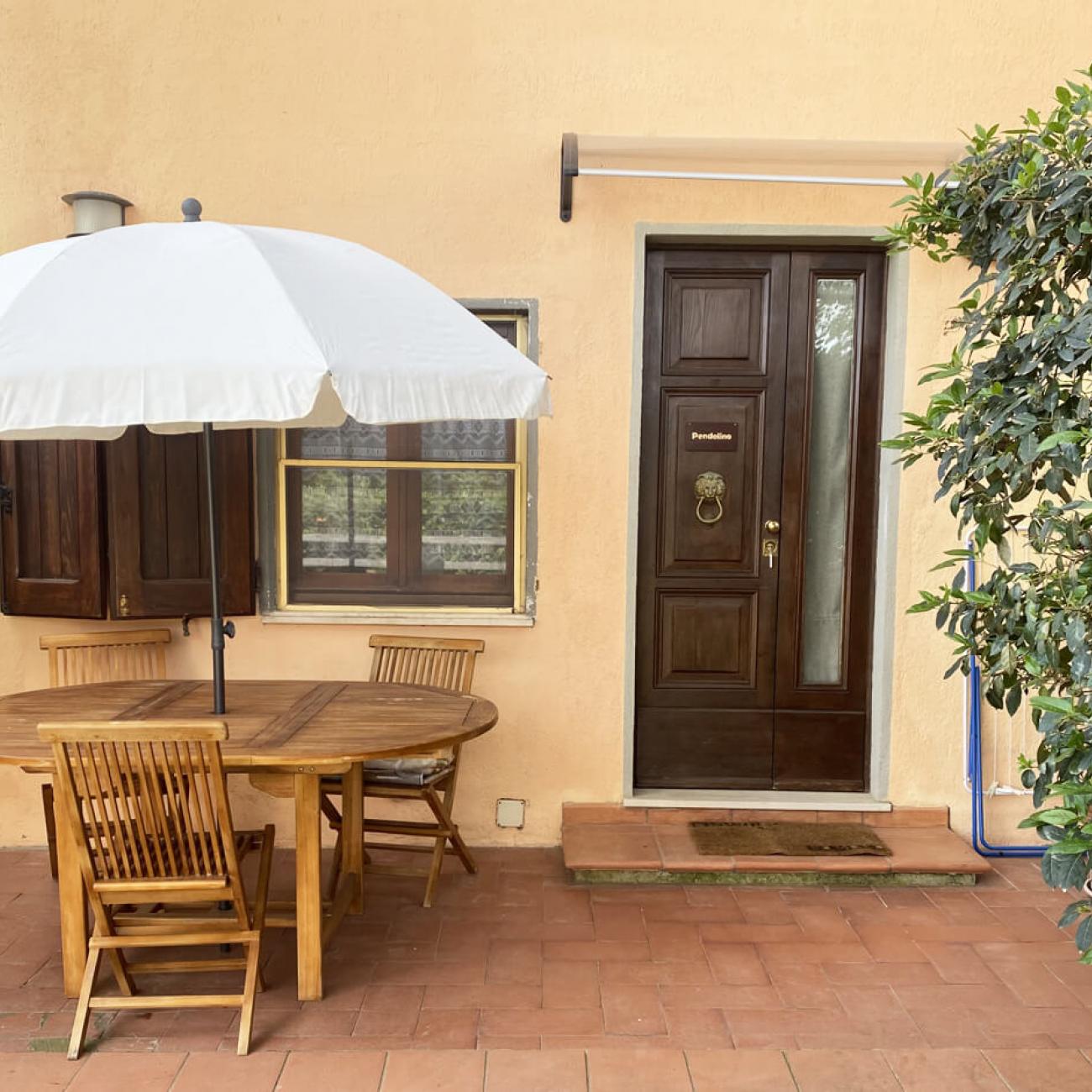 Un unico e recentemente ristrutturato ambiente caratterizza l'appartamento “Pendolino”.