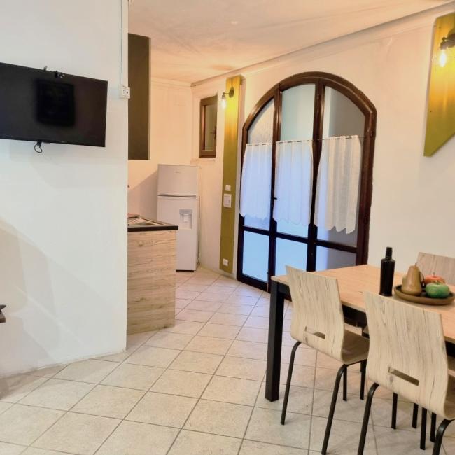 Olio Terra Nera Agriturismo Appartamento Leccino in Toscana